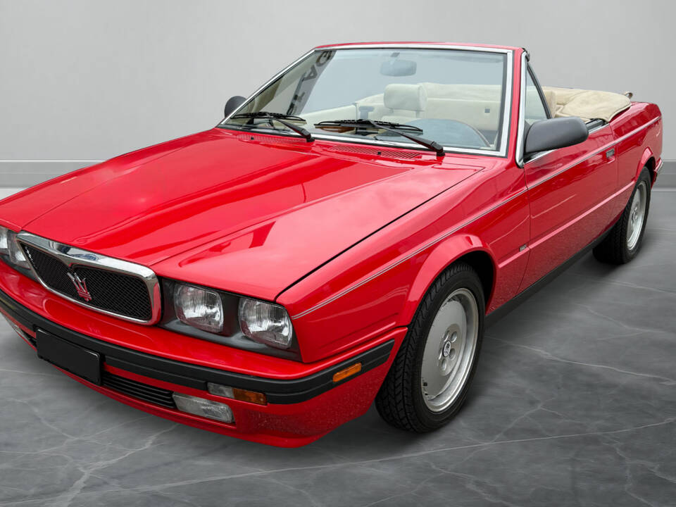 Imagen 2/11 de Maserati Spyder (1993)