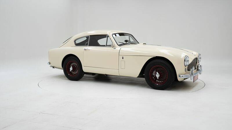 Afbeelding 3/15 van Aston Martin DB 2&#x2F;4 Mk III (1959)