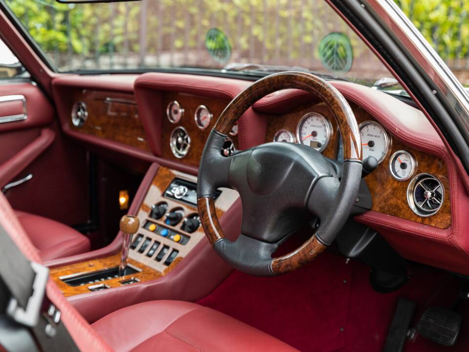 Bild 26/42 von Jensen Interceptor SP (1973)