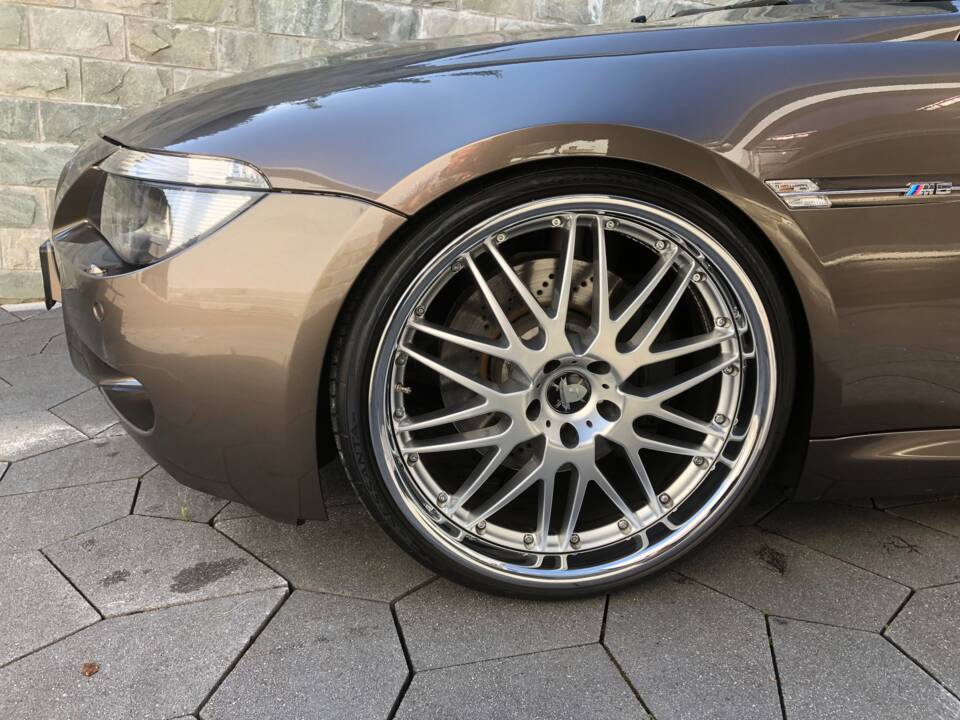 Bild 21/25 von BMW M6 (2007)