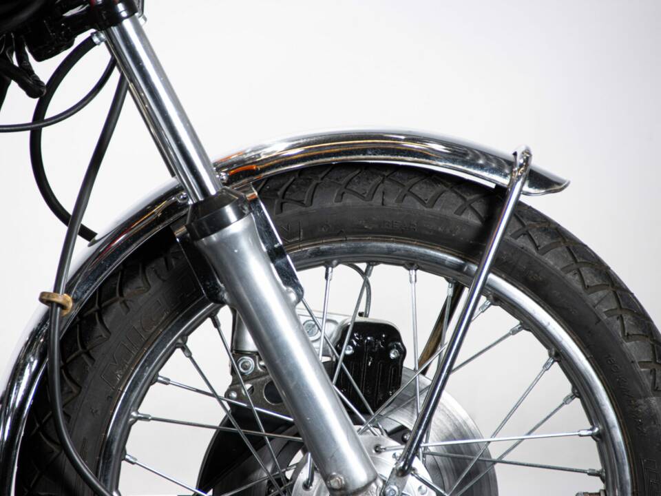 Imagen 32/50 de Honda CB 400 Four (1975)