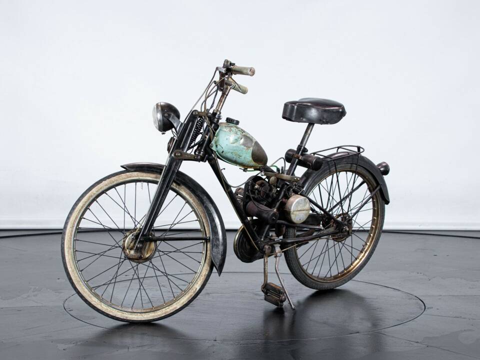 Image 2/50 of Bianchi Aquilotto (1957)