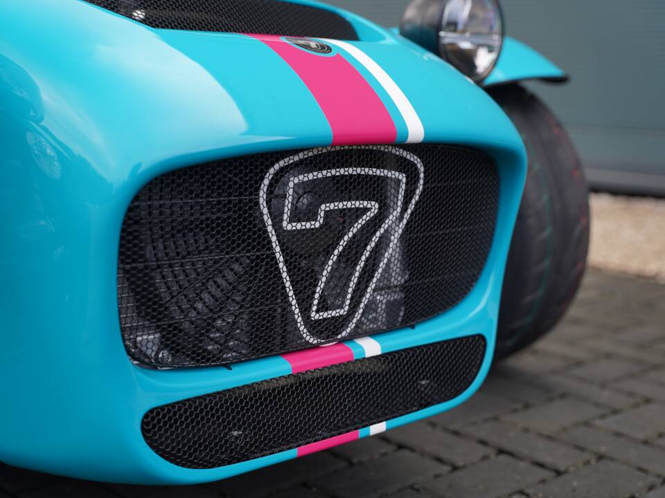 Image 34/50 of Caterham Seven 420 R (2026)