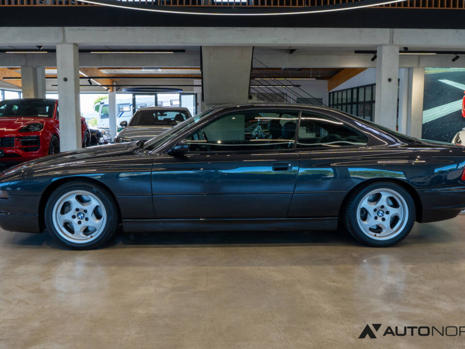 Image 7/46 of BMW 850CSi (1993)