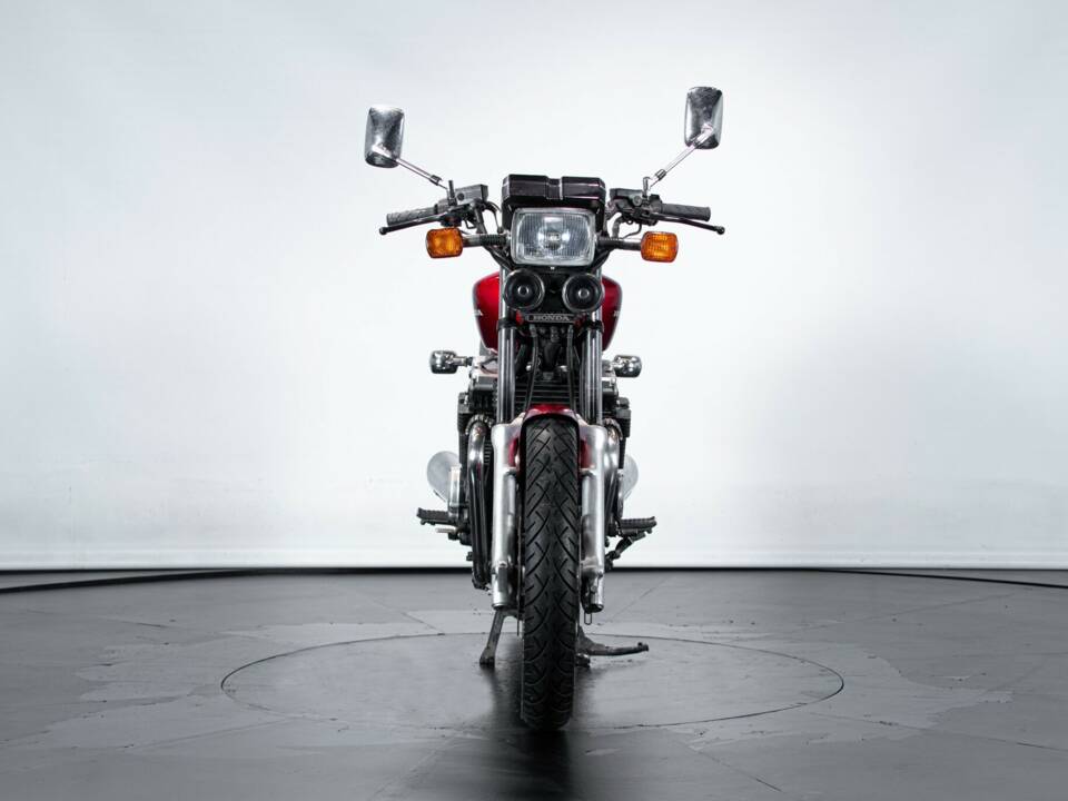 Image 7/50 of Honda CB 650 SC Nighthawk (1988)