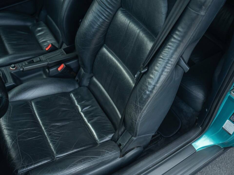 Imagen 10/15 de Audi Cabriolet 2.6 (1996)