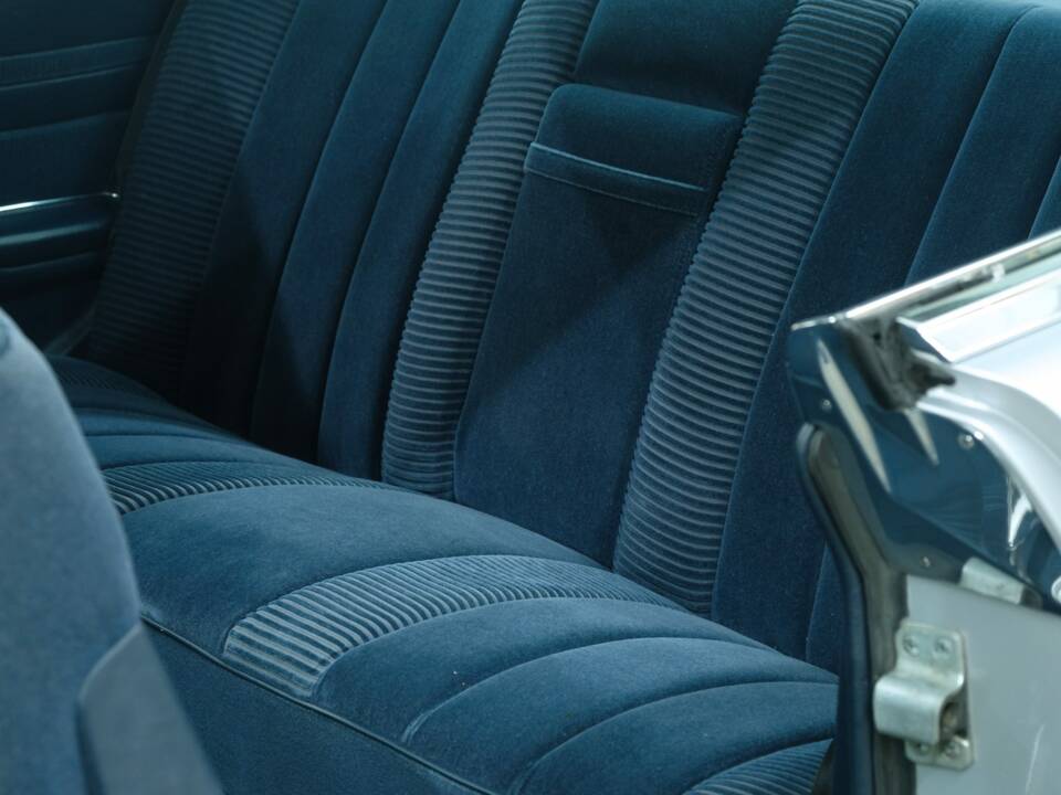 Image 29/50 de Mercedes-Benz 500 SLC (1981)