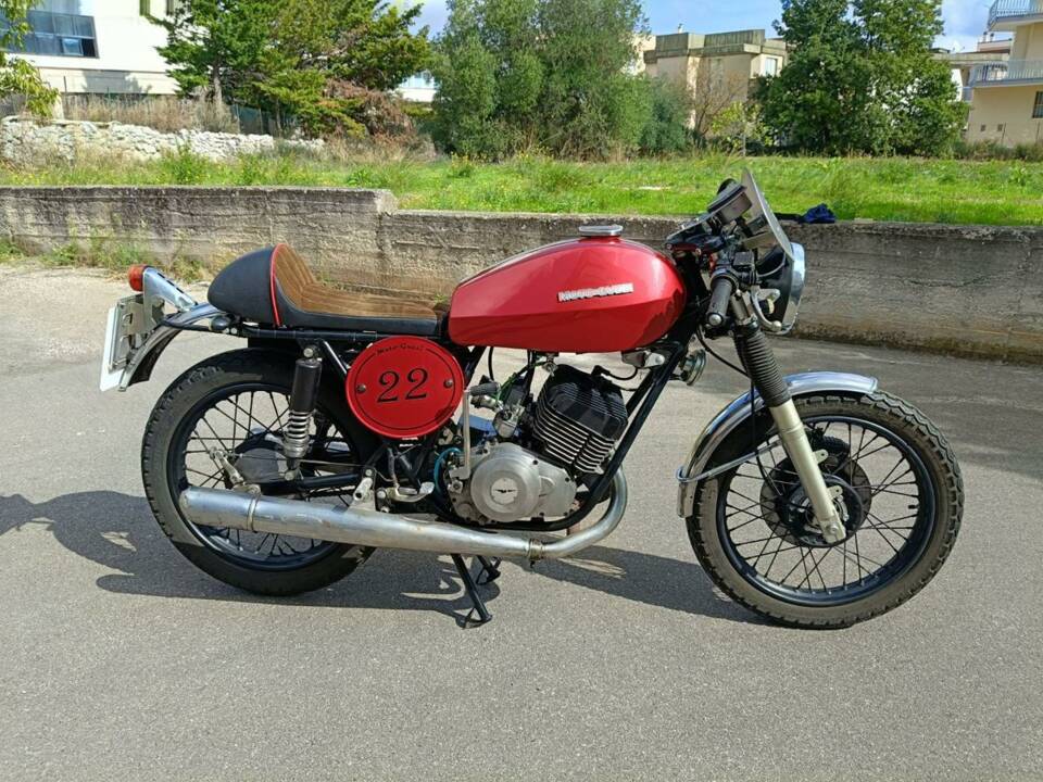 Immagine 1/45 di Moto Guzzi 254 (1976)