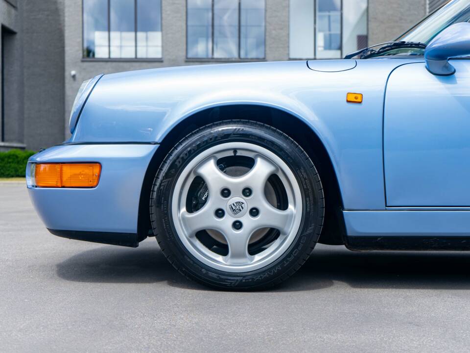 Afbeelding 7/42 van Porsche 911 Carrera 4 (1992)