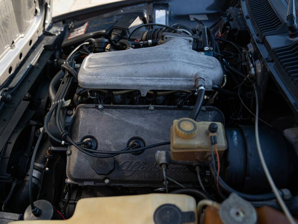Bild 50/50 von Alfa Romeo GTV 6 2.5 (1981)