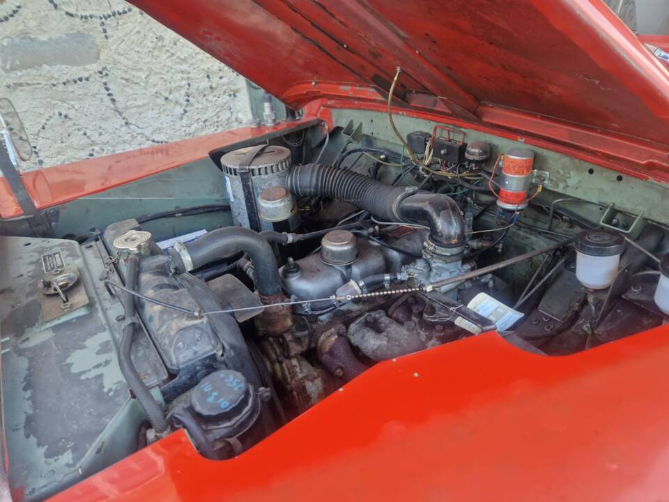 Image 37/54 of Land Rover 109 (1970)