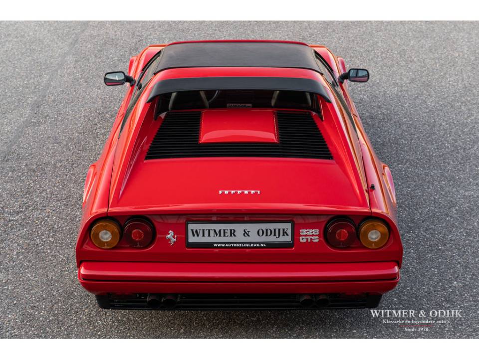 Image 5/35 de Ferrari 328 GTS (1986)