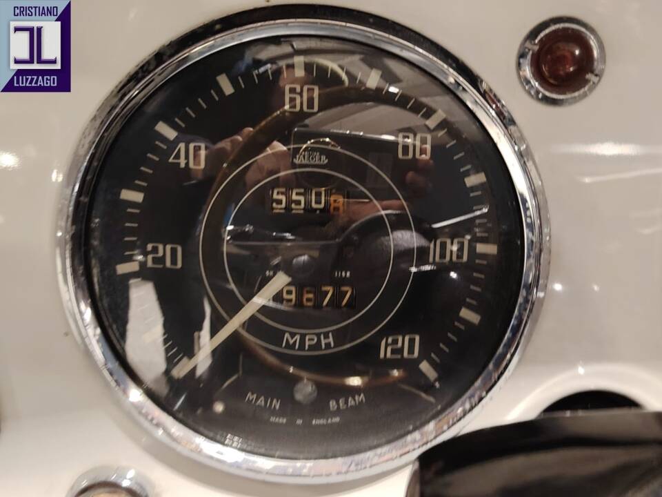 Image 34/48 de Triumph TR 4 (1962)