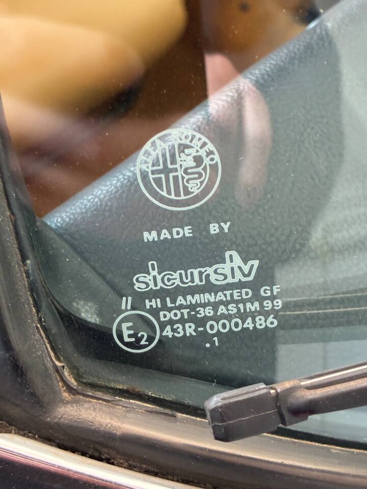 Image 18/23 of Alfa Romeo 1.6 Spider (1991)