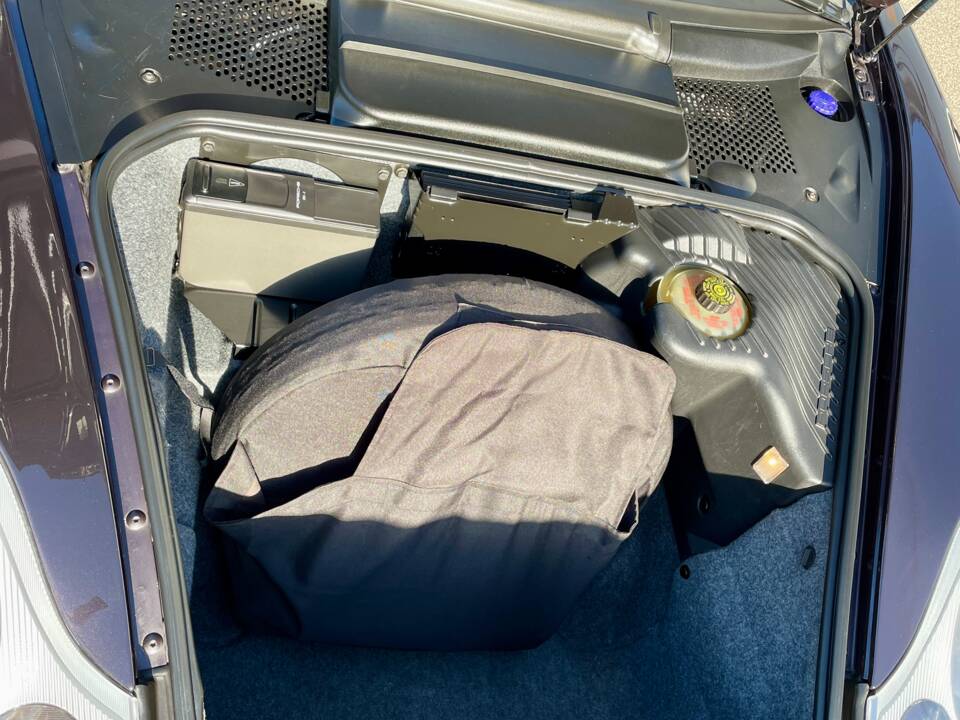 Bild 17/55 von Porsche 911 Carrera (1998)