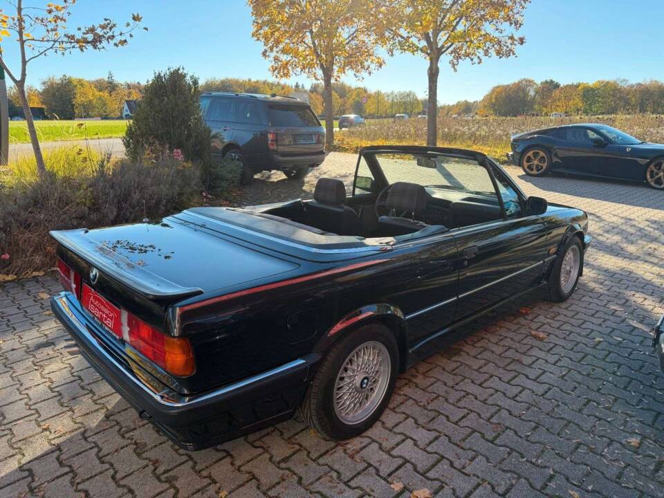 Bild 7/28 von BMW 320i (1988)