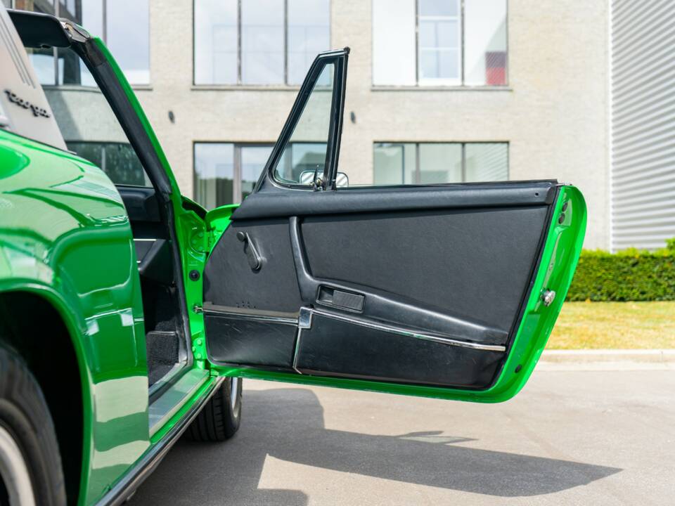 Image 32/51 de Porsche 911 2.4 S (1973)