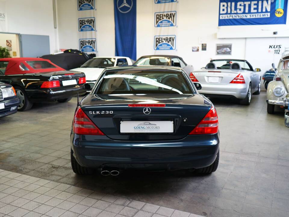 Bild 33/46 von Mercedes-Benz SLK 230 Kompressor (1997)