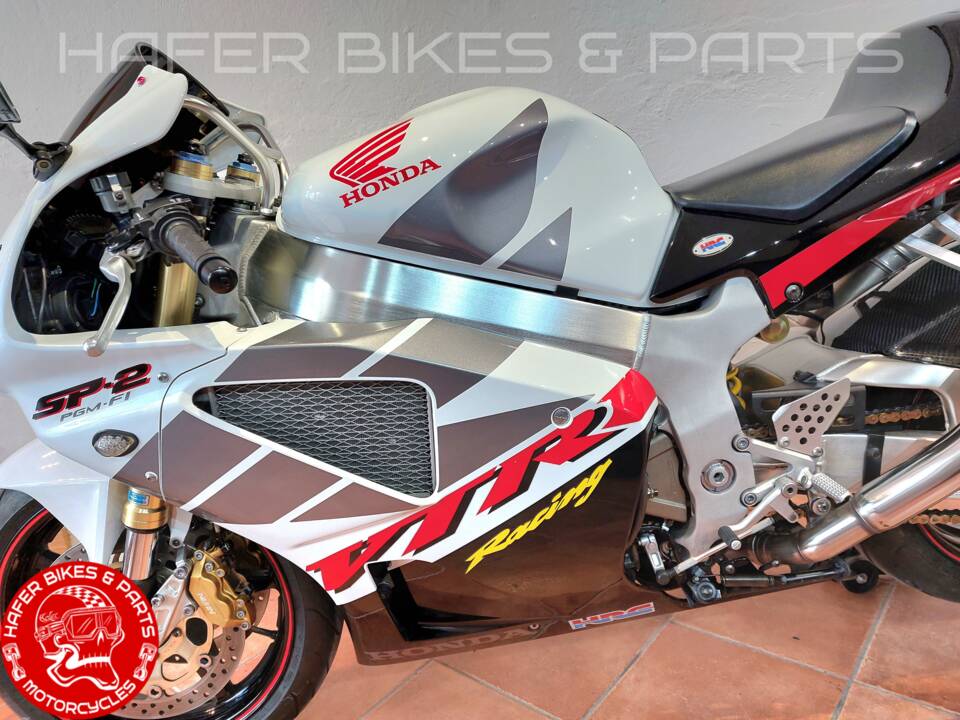 Imagen 31/41 de Honda DUMMY (2004)