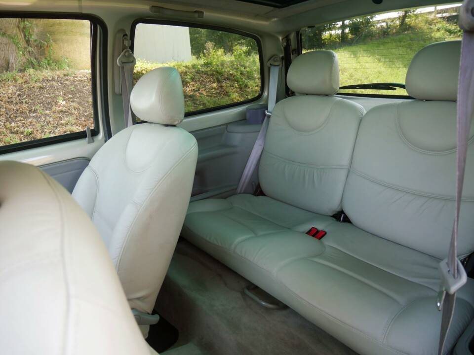 Bild 16/24 von Renault Twingo 1.2 (2000)
