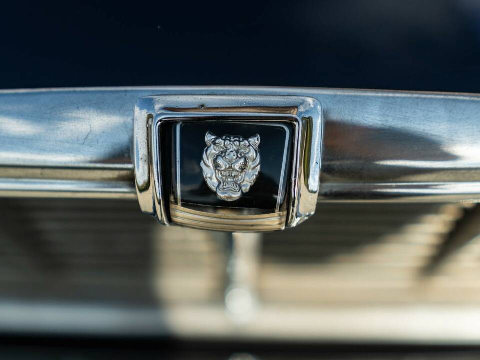 Imagen 29/50 de Jaguar XJ 4.2 (1978)