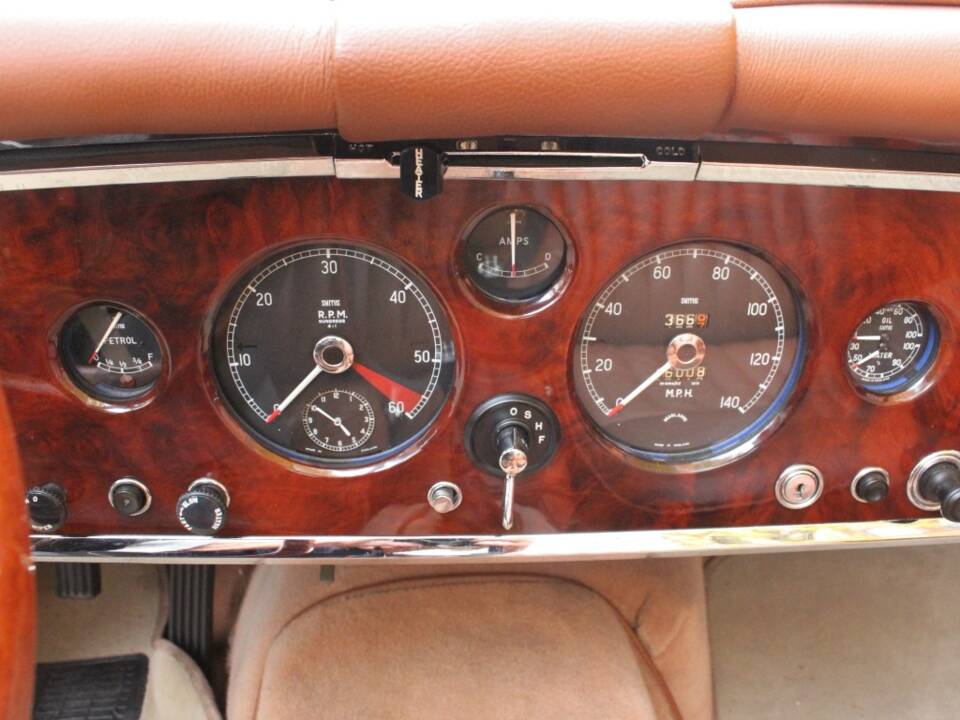 Immagine 10/20 di Jaguar XK 150 3.4 S OTS (1959)