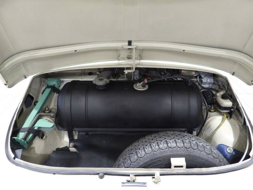 Image 6/10 of FIAT 500 F (1966)