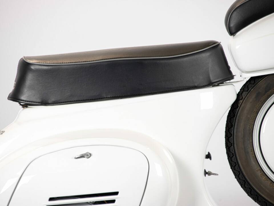 Immagine 29/50 di Piaggio Vespa 50 SS (1966)