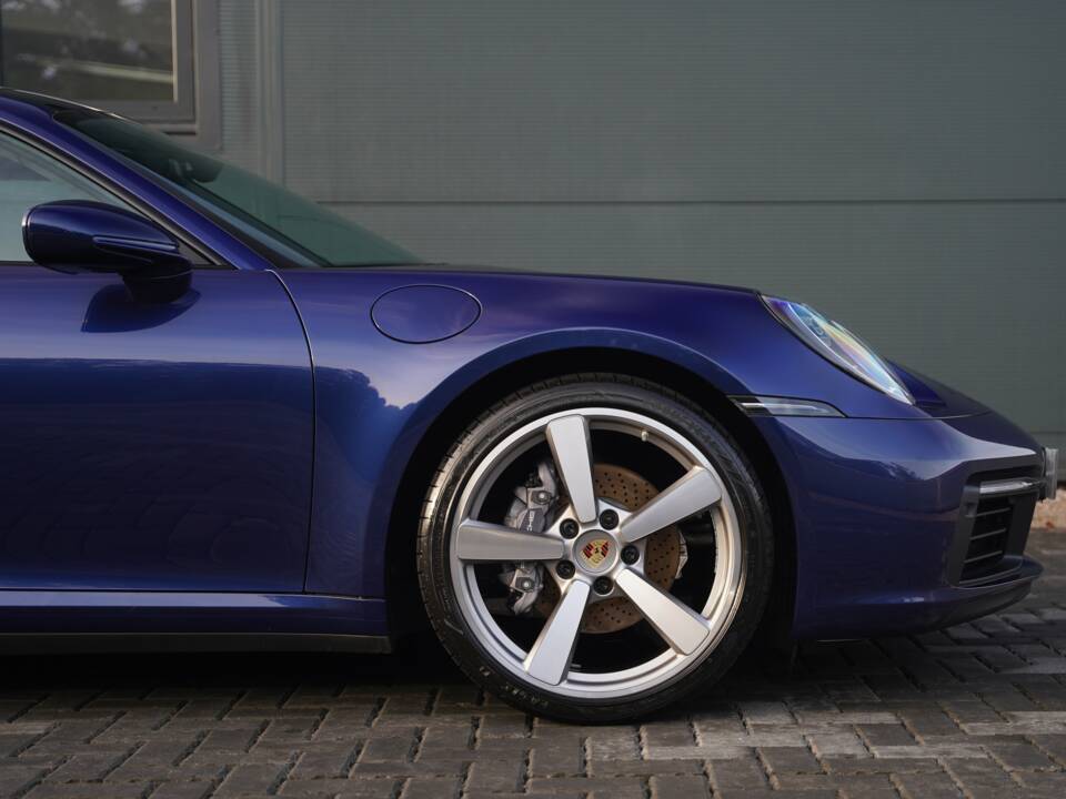 Bild 24/50 von Porsche 911 Carrera 4 GTS (2022)