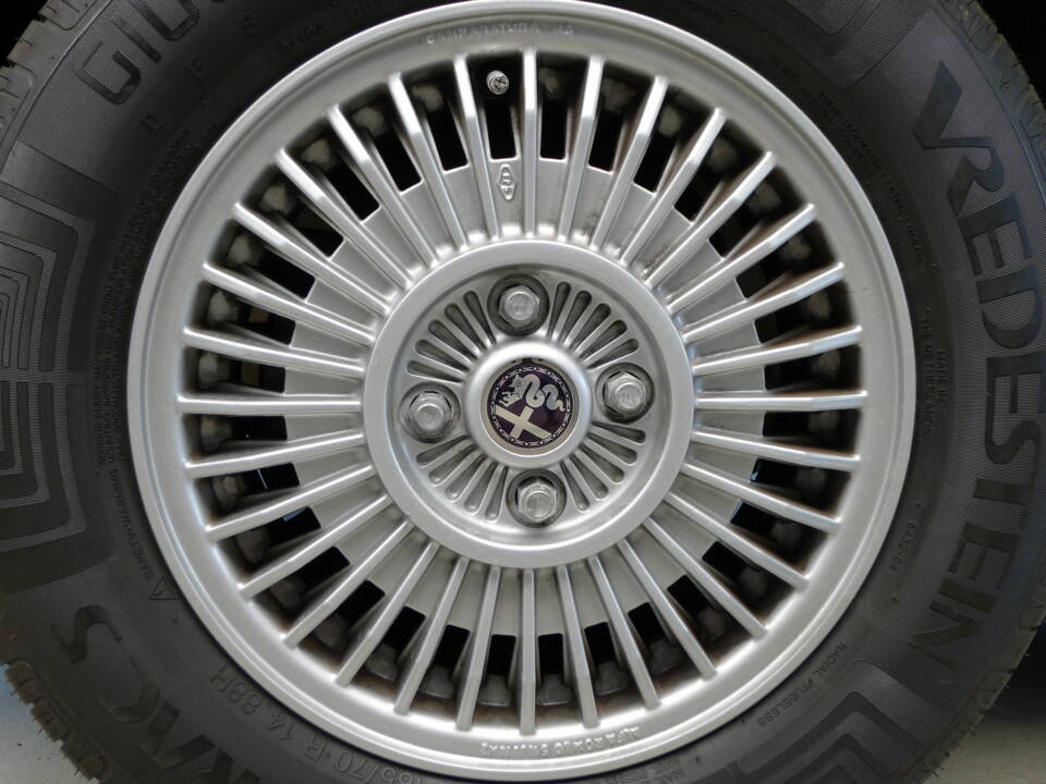 Bild 24/45 von Alfa Romeo Alfetta GT 1.6 (1978)