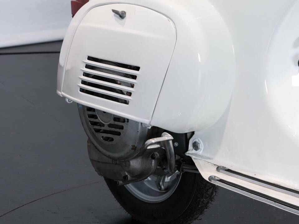 Image 22/42 of Piaggio DUMMY (1979)