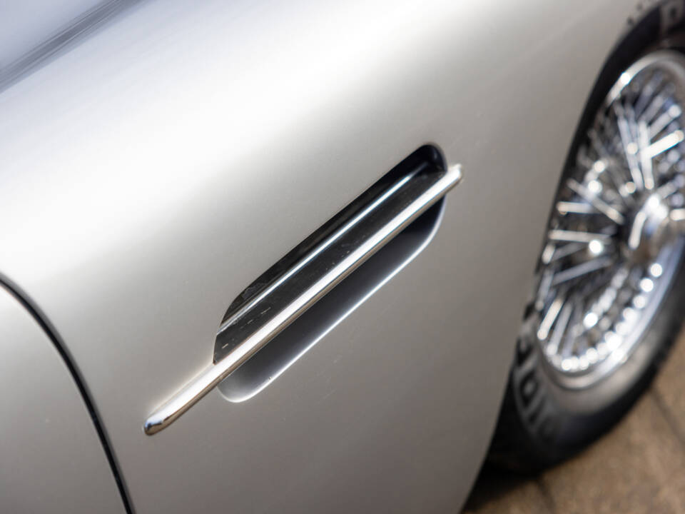 Image 30/50 of Aston Martin DB 5 (1964)