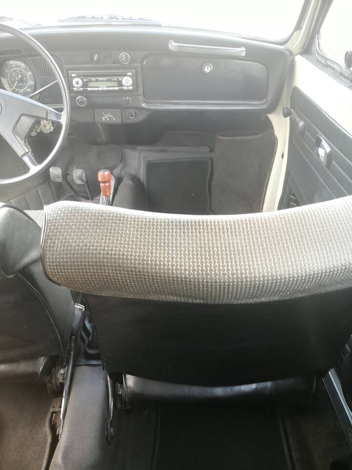 Bild 47/160 von Volkswagen Käfer 1300 (1971)