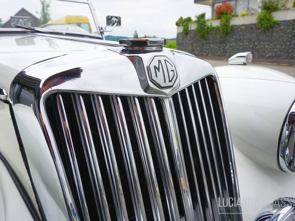 Image 37/70 of MG TF 1500 (1955)