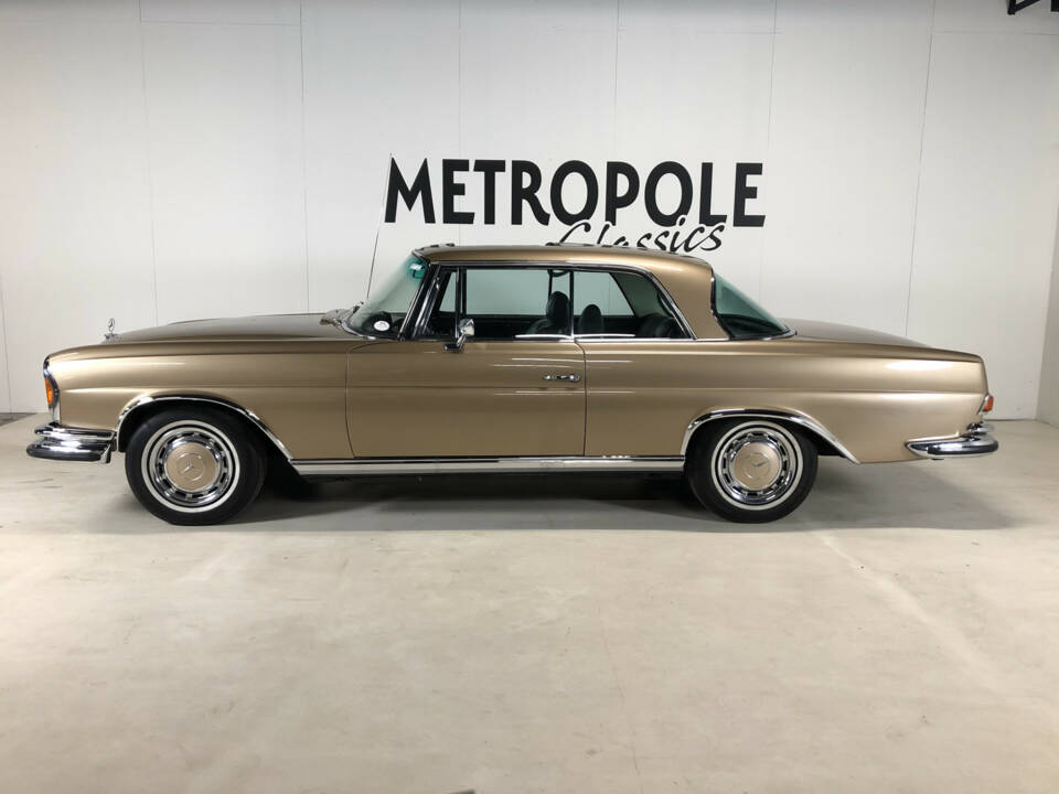 Bild 3/24 von Mercedes-Benz 280 SE 3,5 (1970)