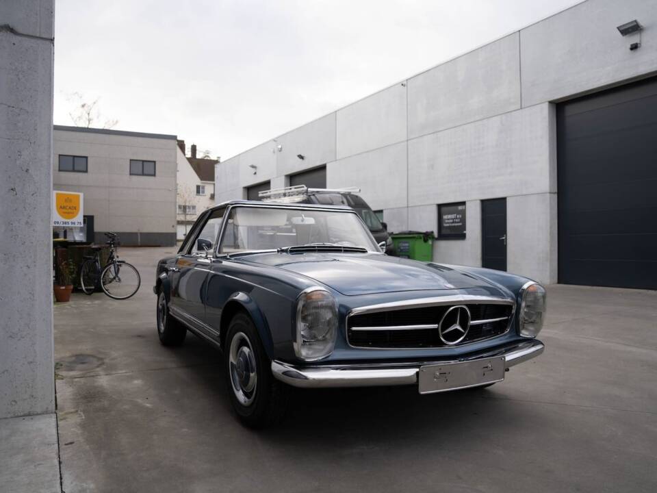 Immagine 5/93 di Mercedes-Benz 230 SL (1965)
