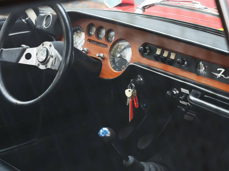 Imagen 38/43 de Lancia Fulvia Rallye HF 1.6 (1970)