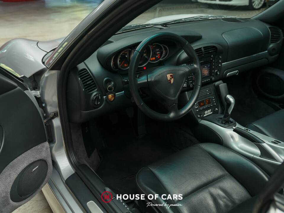 Imagen 14/23 de Porsche 911 Carrera "40 Jahre 911" (2003)