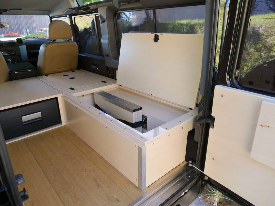 Image 39/50 of Land Rover Defender 110 (1900)