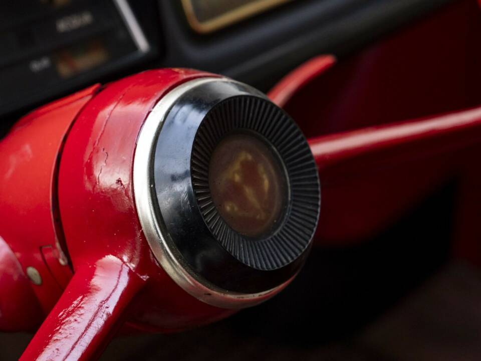 Image 12/29 of Renault Ondine (1960)