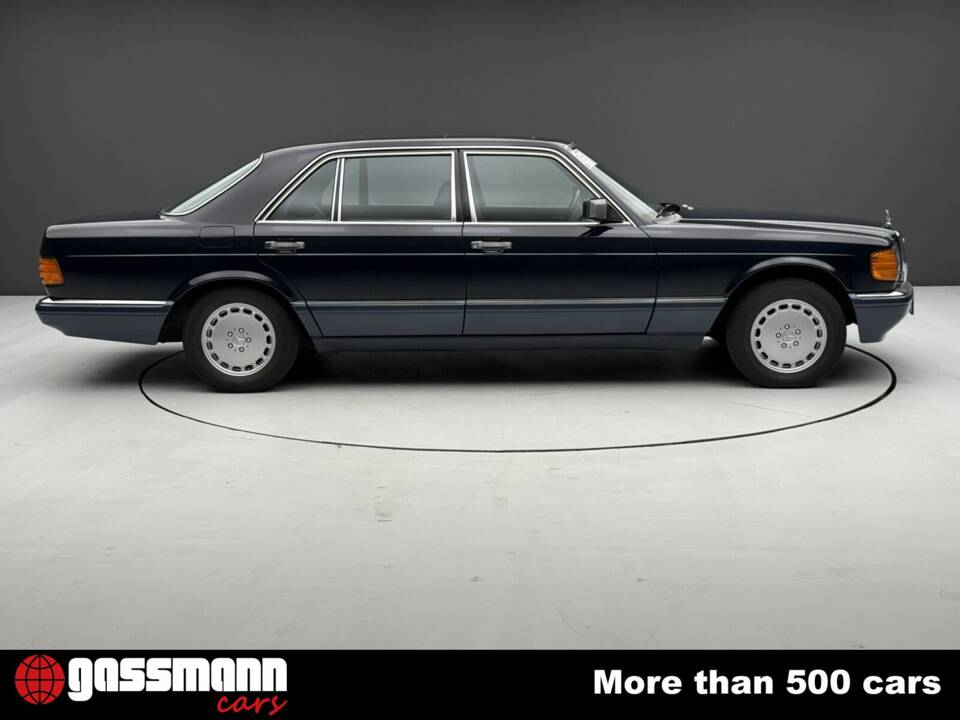 Imagen 4/15 de Mercedes-Benz 560 SEL (1991)