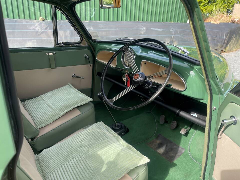 Immagine 8/12 di Morris Minor 1000 Traveller (1962)