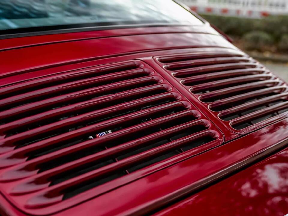 Bild 10/18 von Porsche 911 Carrera 4S (1996)
