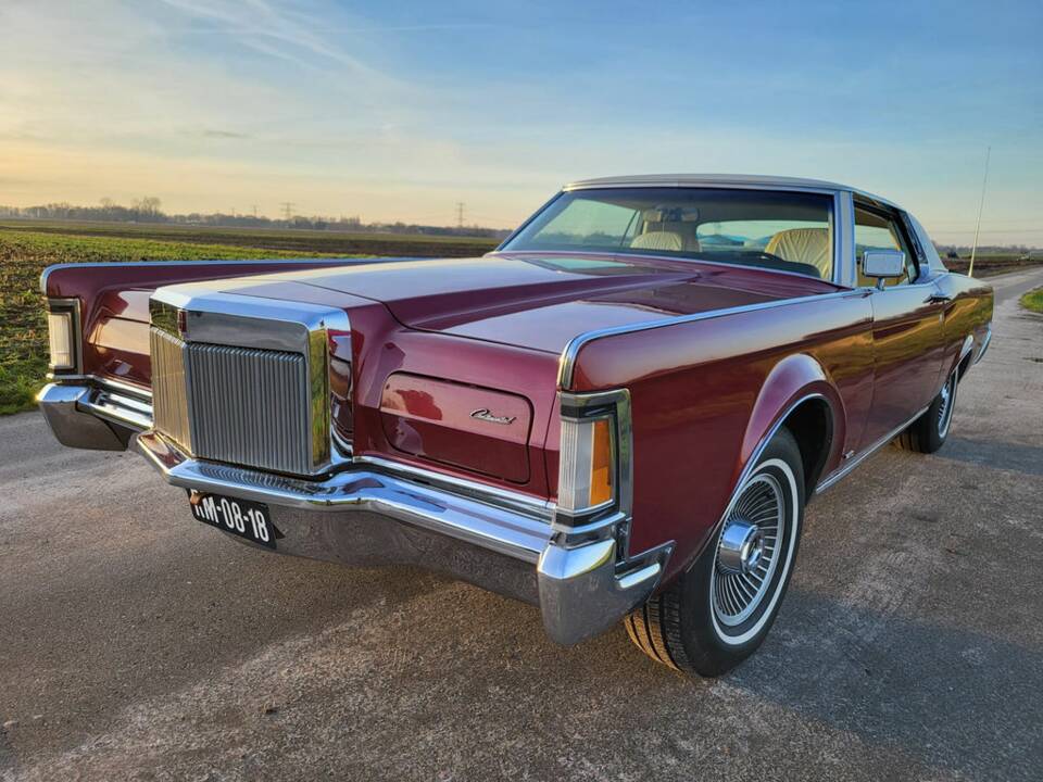 Imagen 4/8 de Lincoln Continental Coupe (1970)