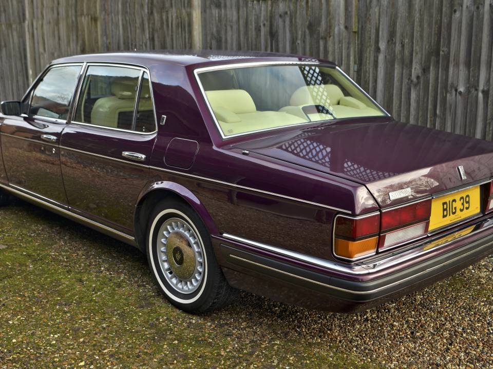 Image 11/50 of Rolls-Royce Silver Spur IV (1997)