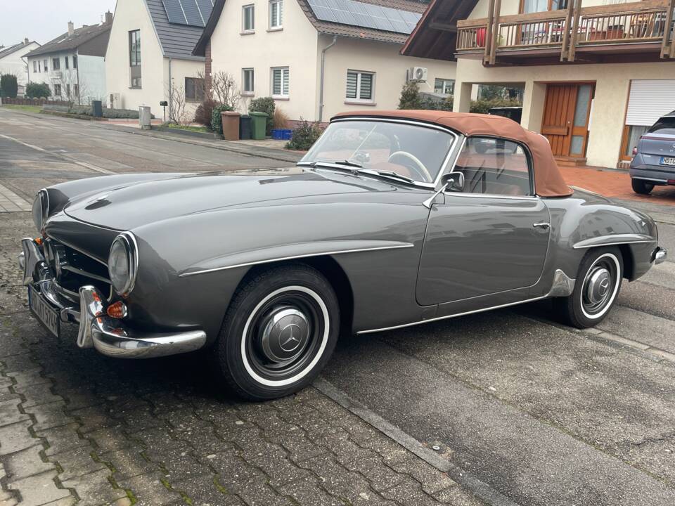Image 2/51 de Mercedes-Benz 190 SL (1960)