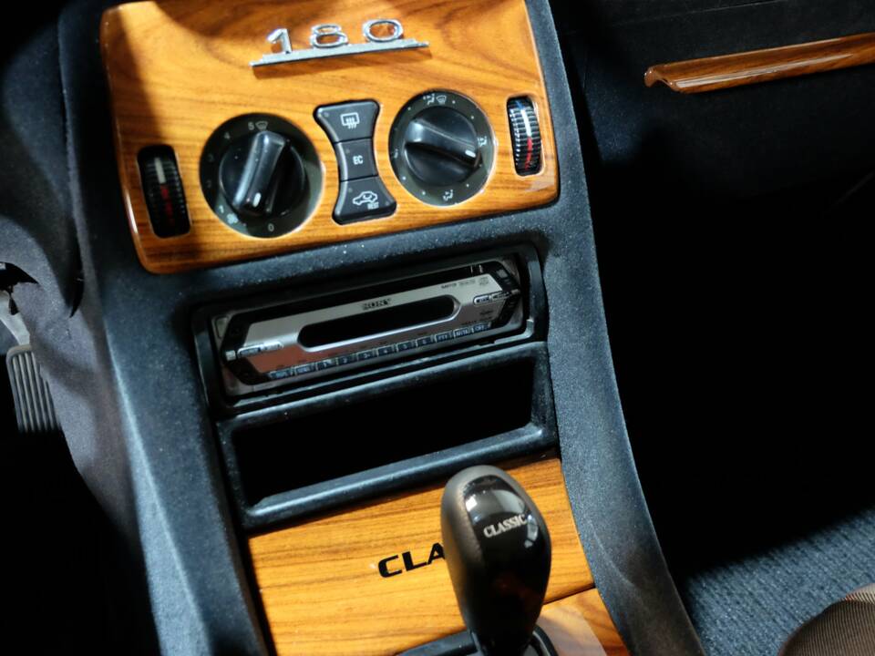 Image 8/31 of Mercedes-Benz 180 a (1958)