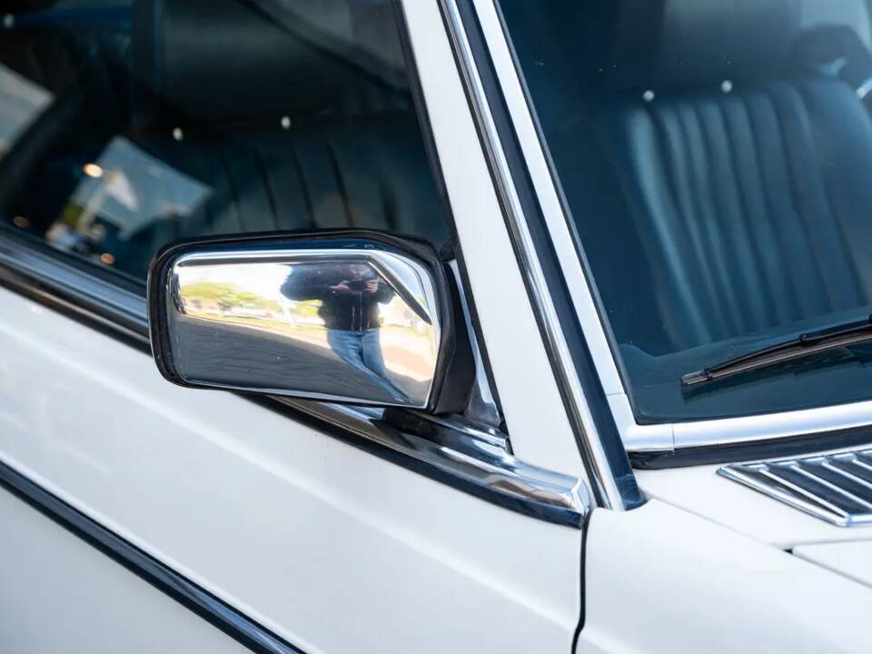 Image 43/62 of Mercedes-Benz 280 CE (1982)