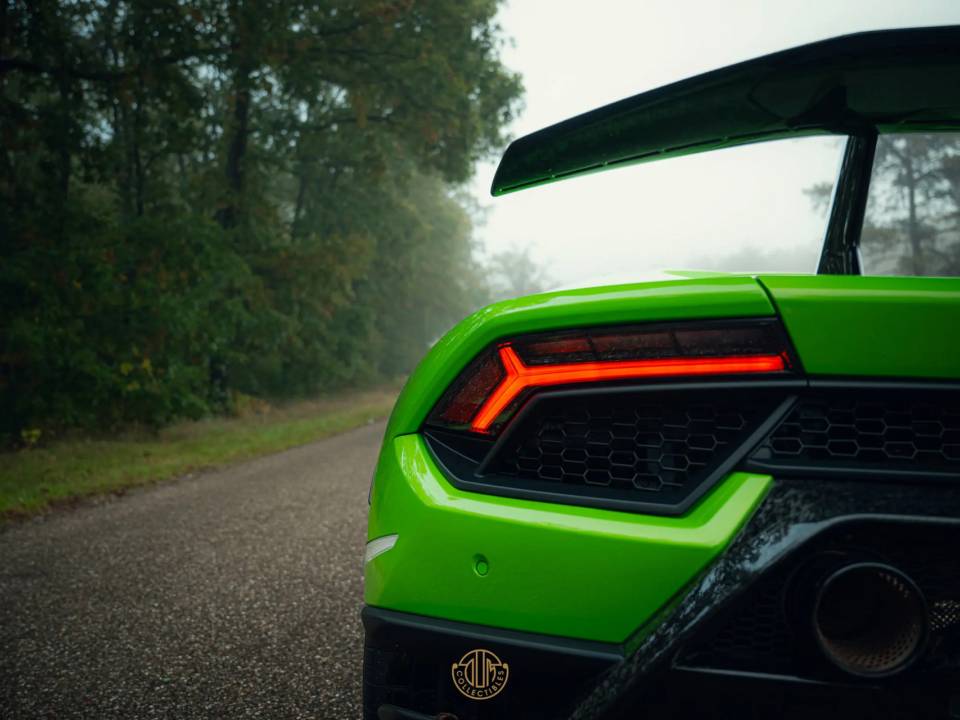Bild 13/50 von Lamborghini Huracán Performante (2018)