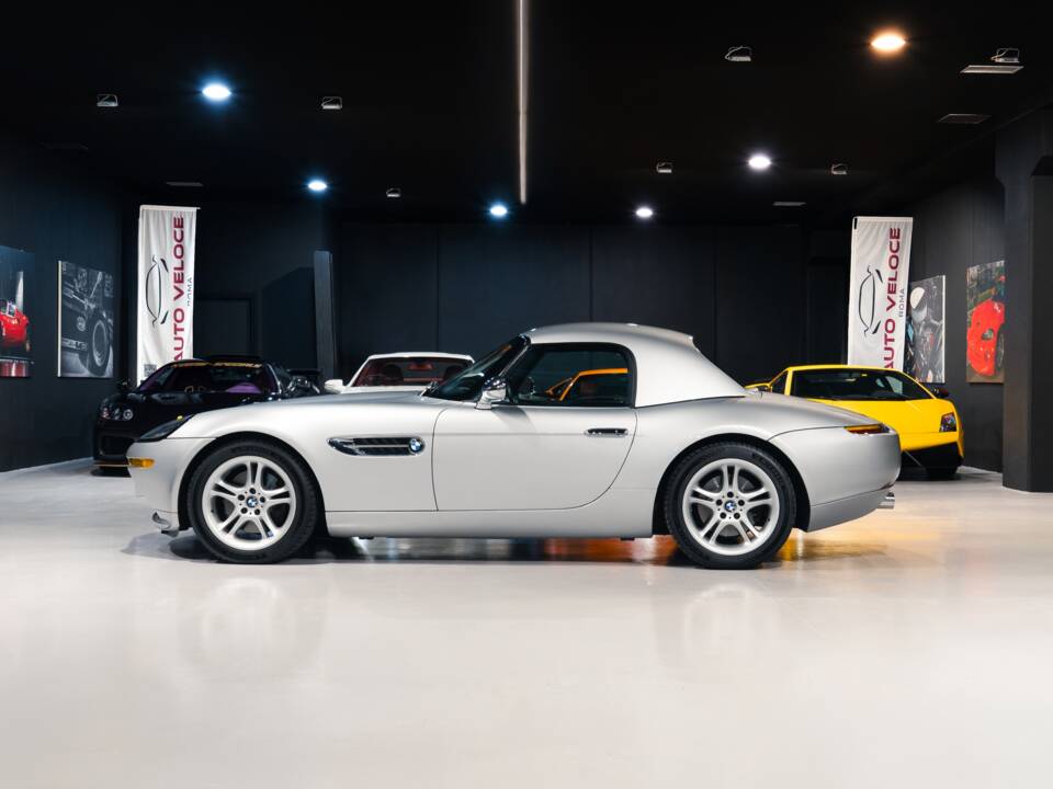 Image 2/41 of BMW Z8 (2002)